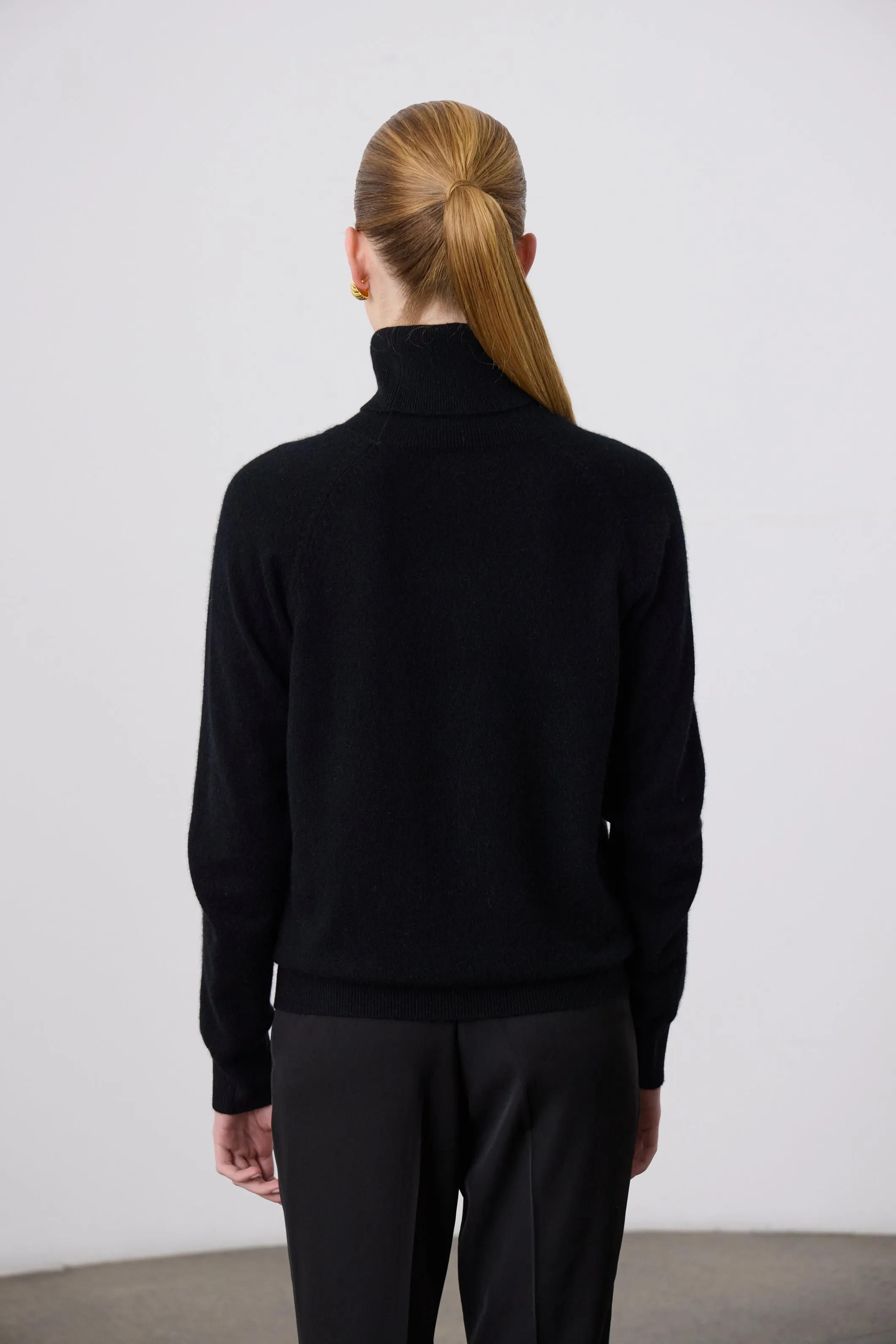 Ashwell Rollneck - Black