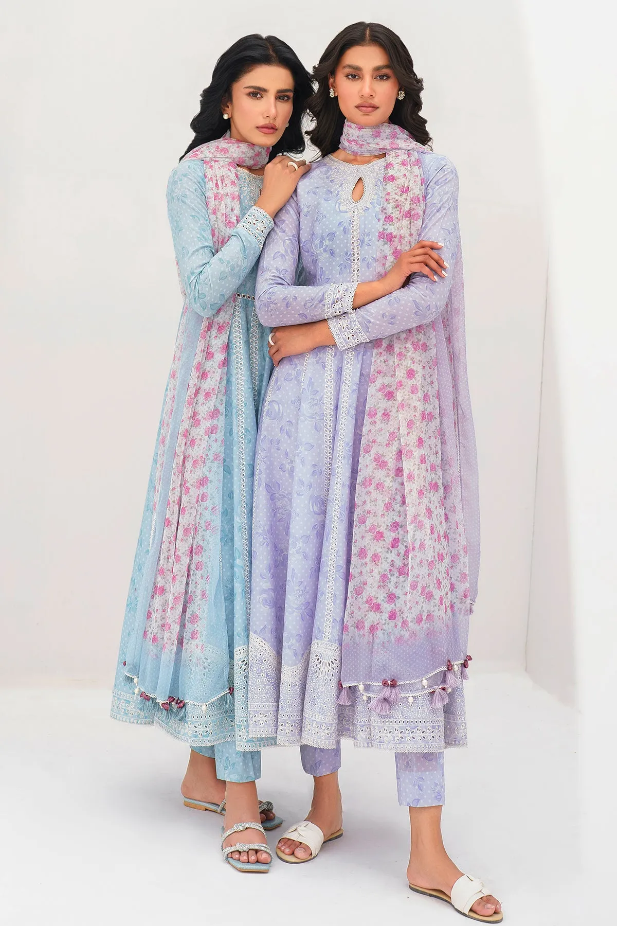 EMBROIDERED LAWN USE-9105