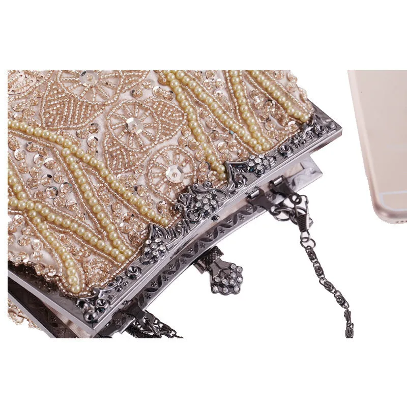 Exquisite Hand-Beaded Embroidered Evening Handbag – A Stunning Accessory for Elegant Dresses