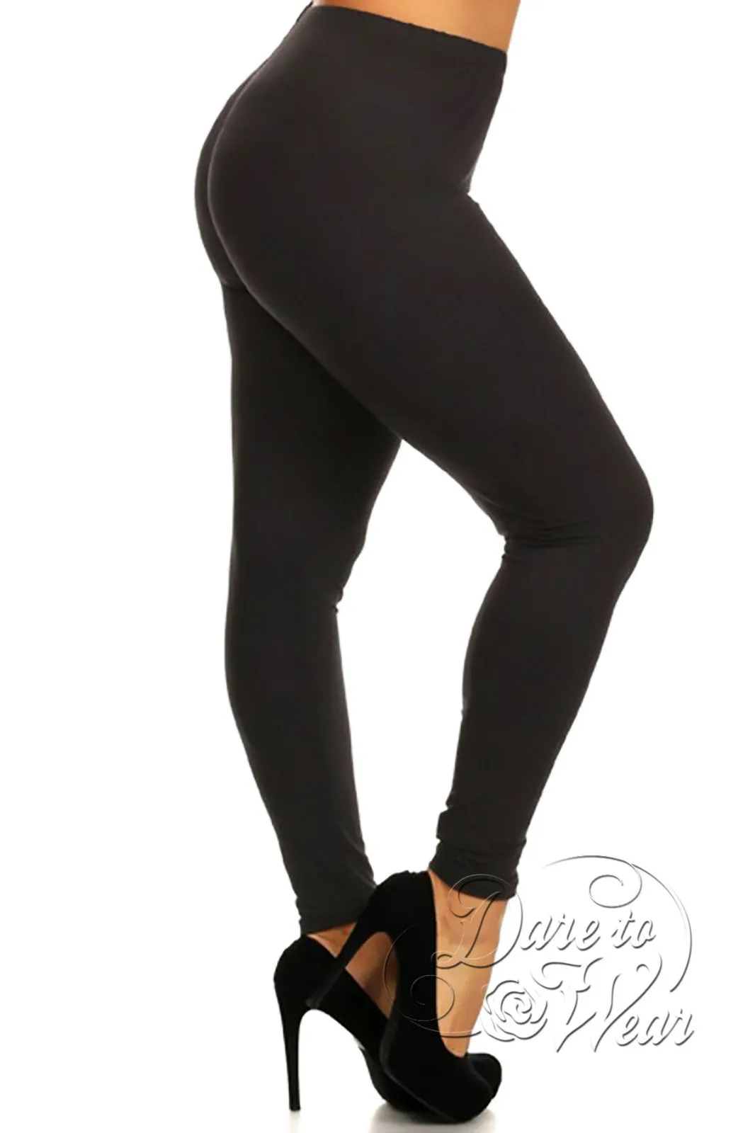 Peached Leggings in Basic Black